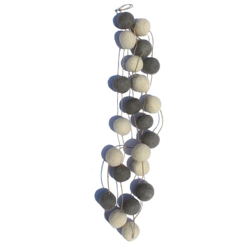 Felt Pom Pom Large Garland - DeKulture DKW-5041-POM
