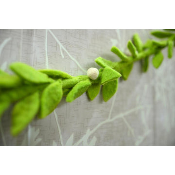 Green Mistletoe Wreath Garland - DeKulture DKW-6123-FD