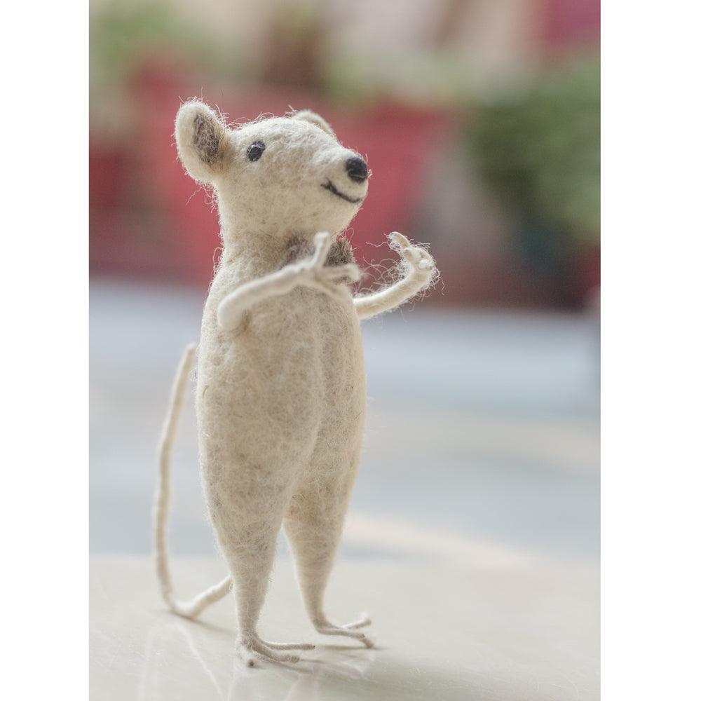 Mouse Buck Decorative Ornament - DeKulture DKW-5012-FT
