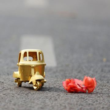 Vintage Tuk-Tuk Miniature Figurine - DeKulture DKW-40002-VV