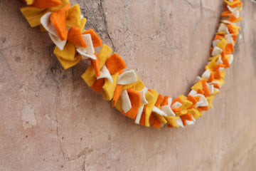 Bow Garland Yellow