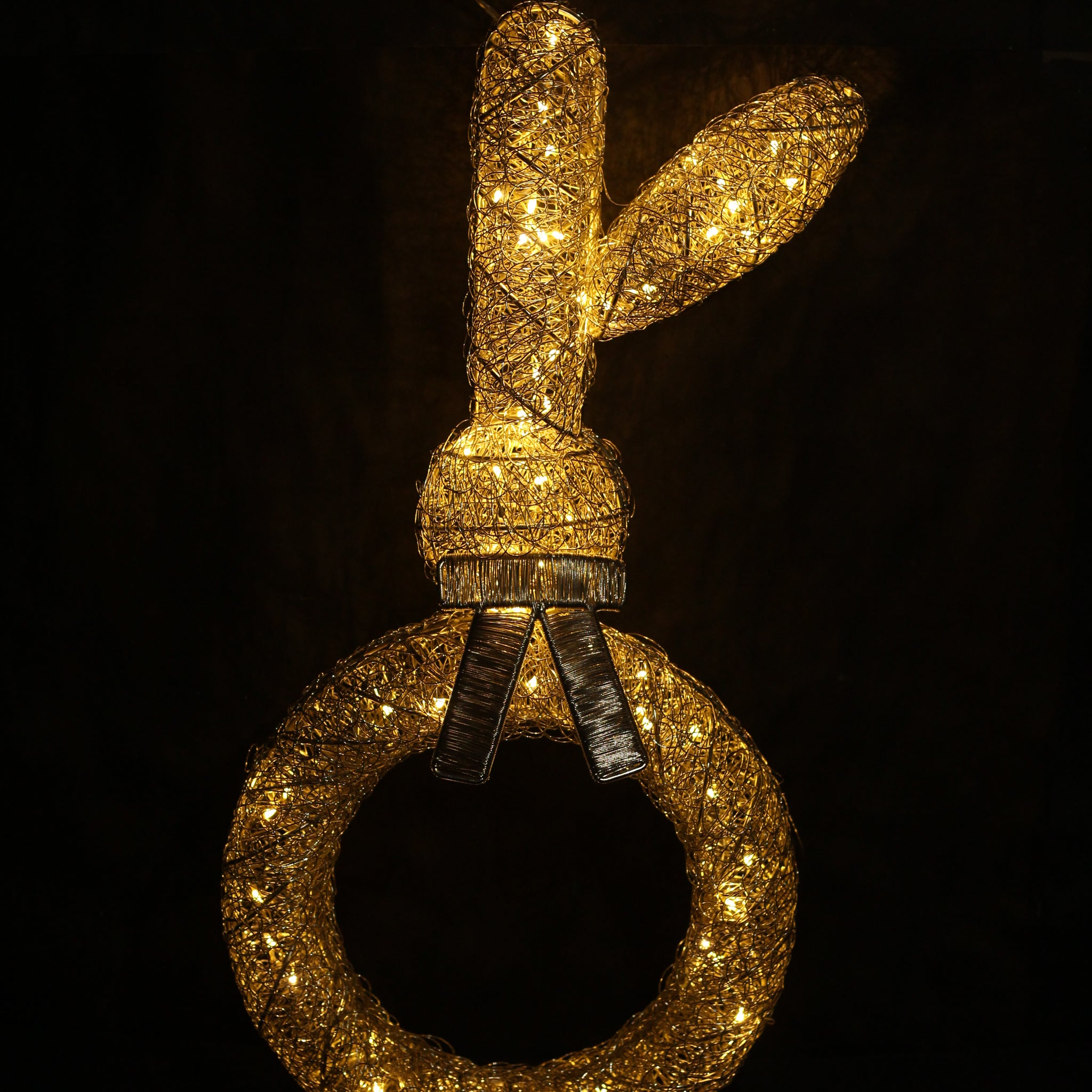  Rabbit Shaped (Wreath Style) Hanging LED Lamp