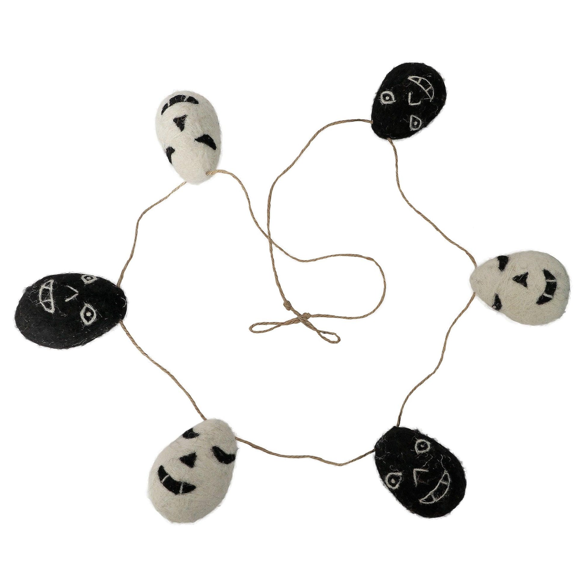 Felt Skeleton Hanging Garland - DeKulture DKW-6011-FD