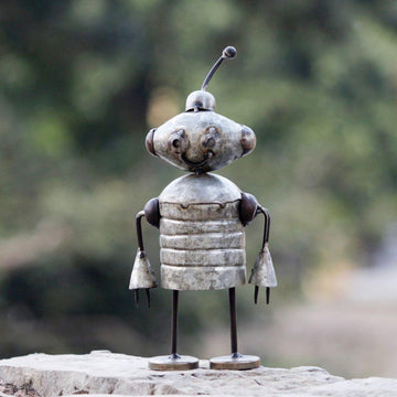 Recycled Deco Table Alien
